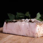 Lardo di suino nero stagionato 1